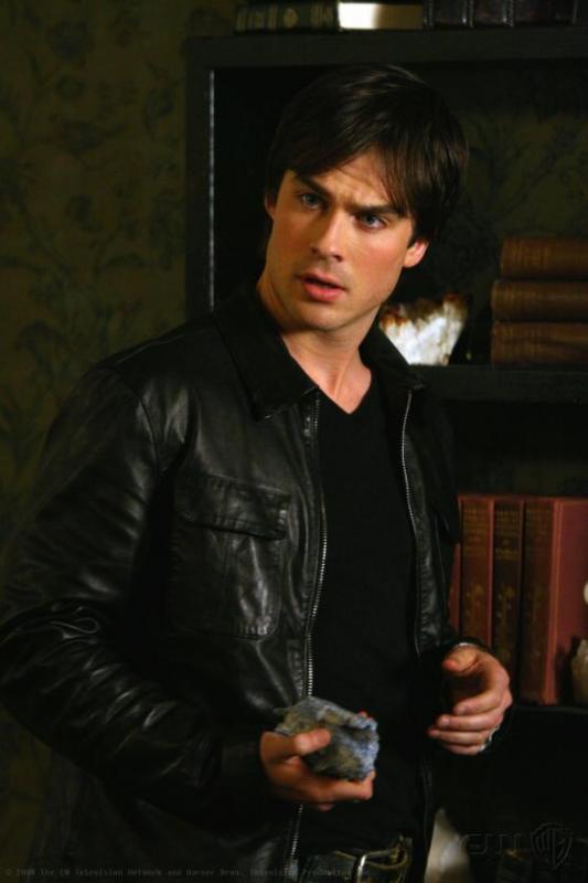 ian-somerhalder-as-damon-salvatore_558x836